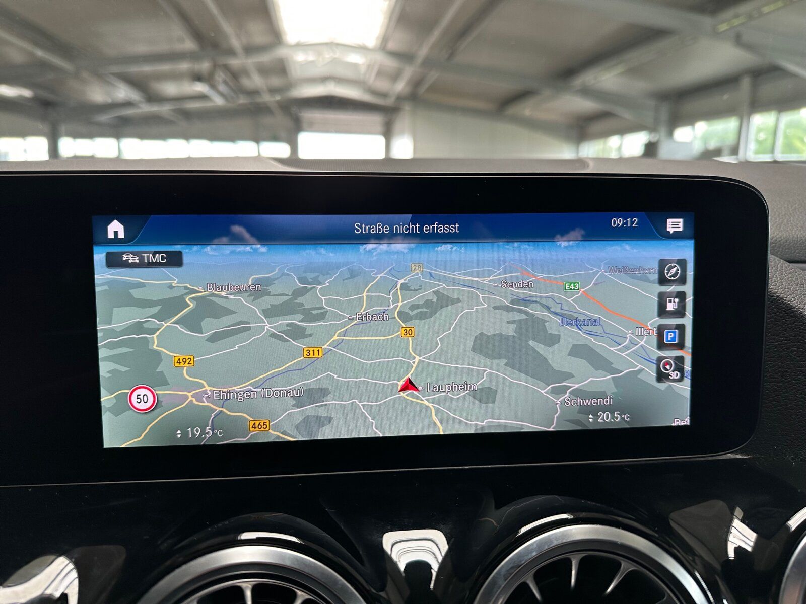 Mercedes-Benz EQA 300 4MATIC Progressive Pano-Dach AHK 360° foto 12