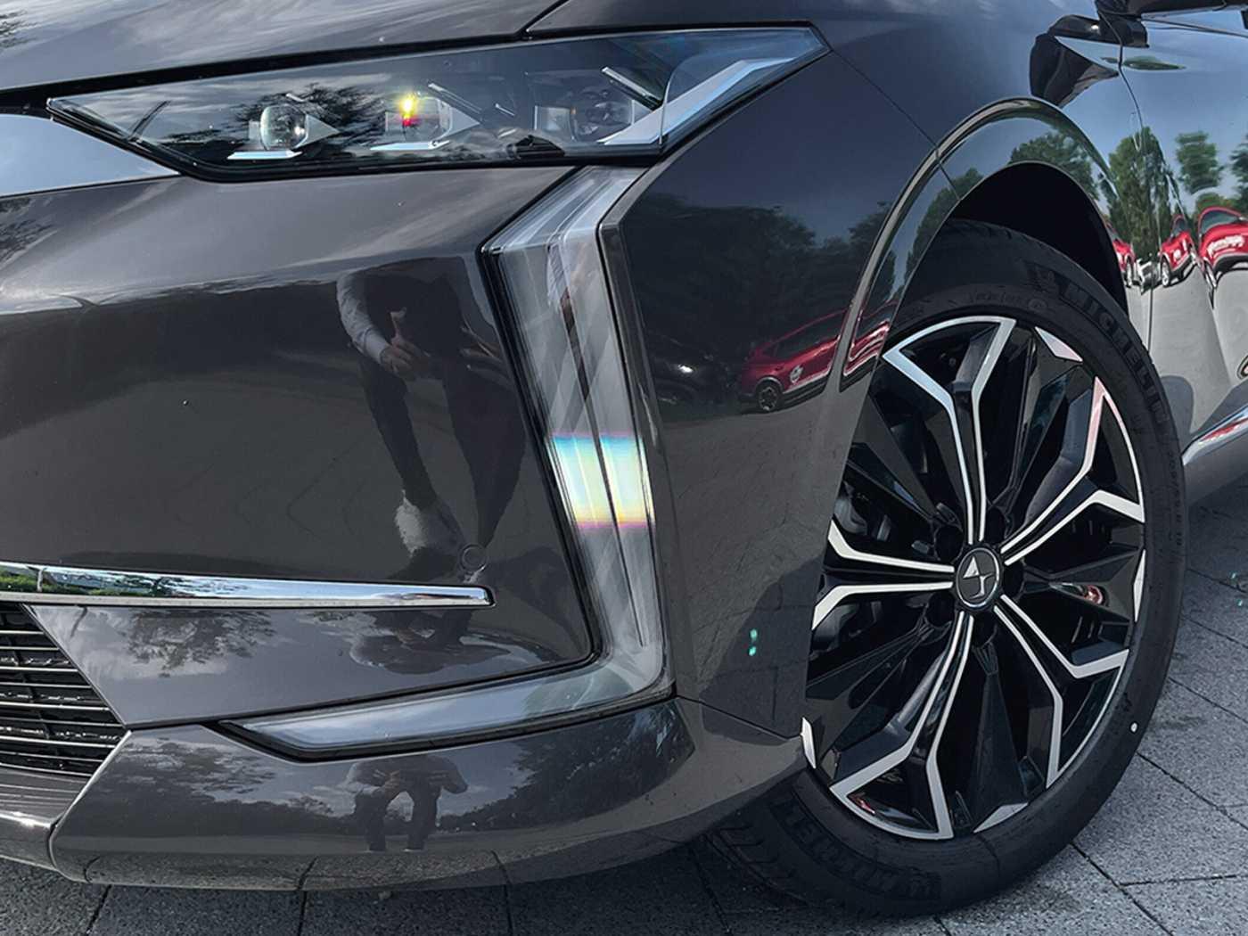 DS Automobiles Automobiles DS4 *Antoine de Saint Exupery