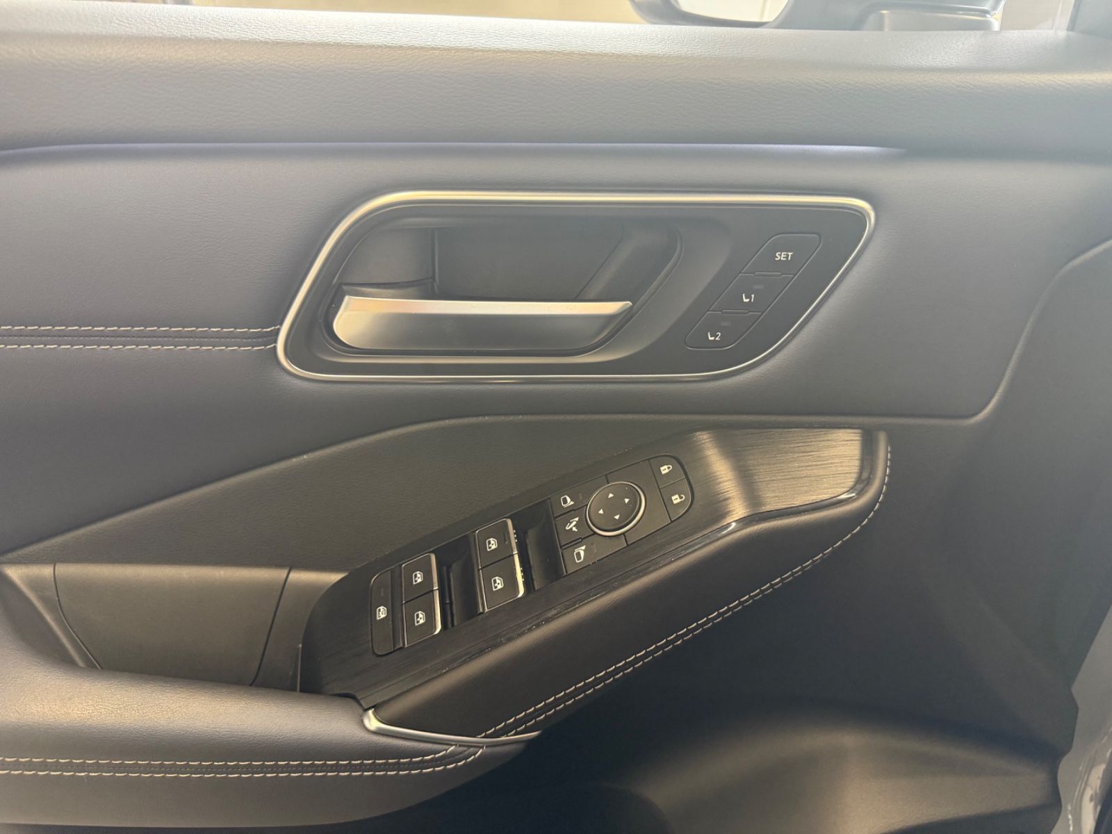 Fahrzeugabbildung Nissan Qashqai Tekna+ e-Power, 360° Kamera, Navi, WP,