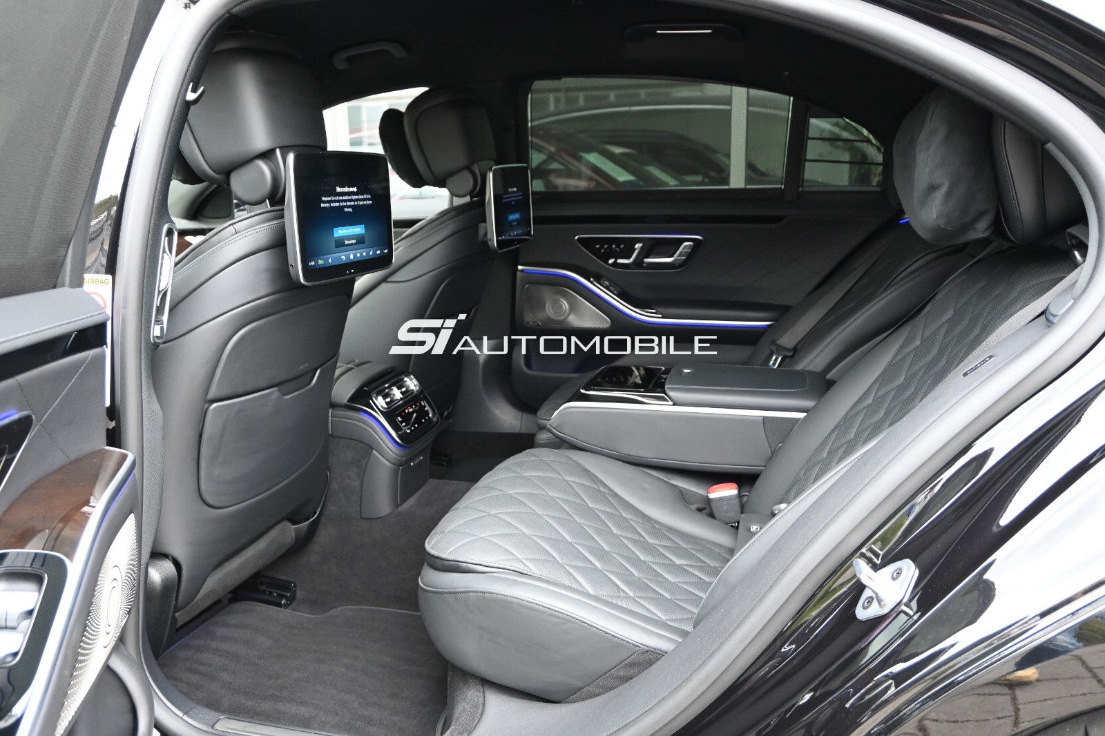 Fahrzeugabbildung Mercedes-Benz S 580 4MAT. Lang °UVP 182.749€°FOND-TV°STANDHEIZ