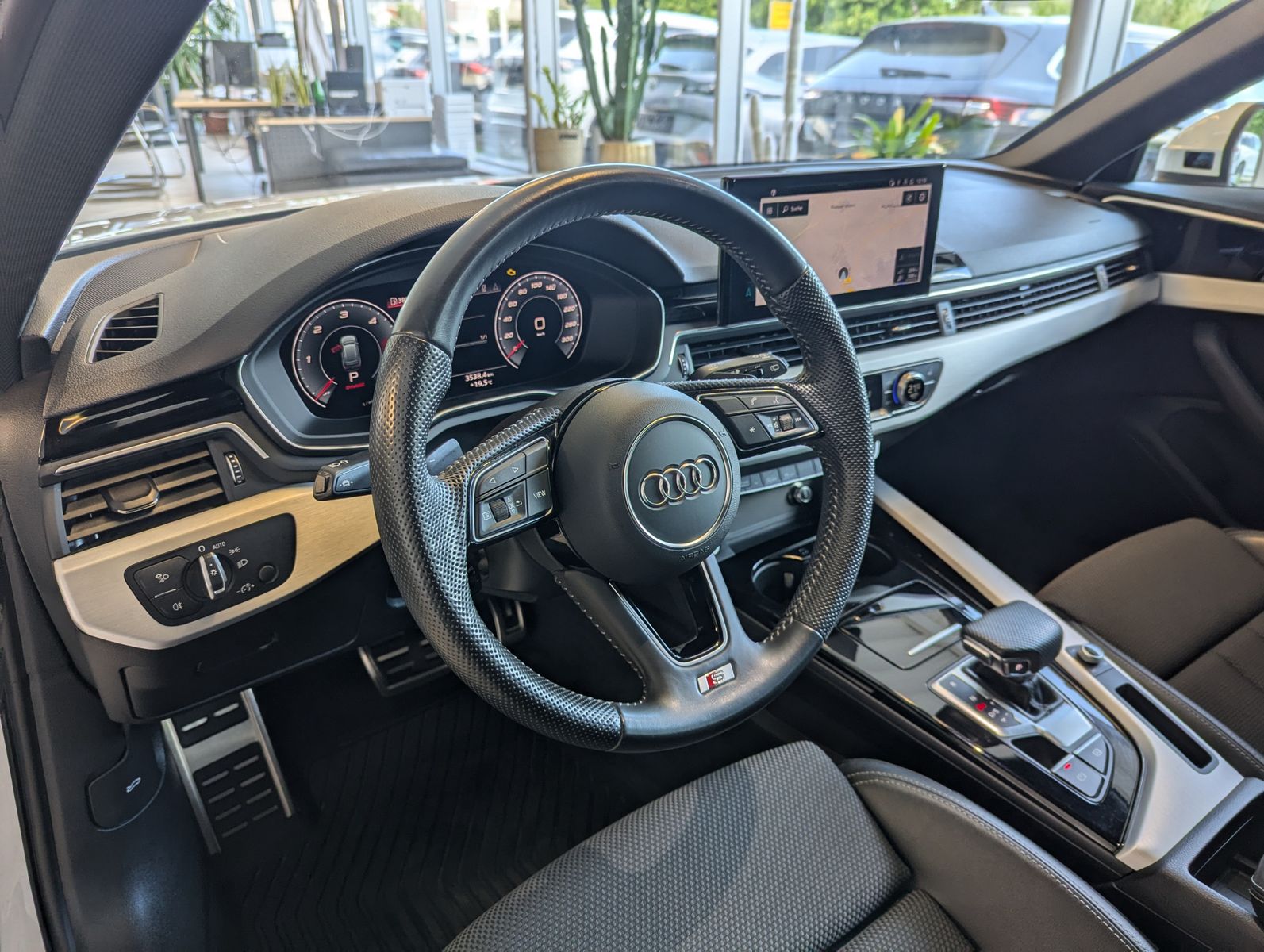 AUDI A4 35 TDI S-Line Pano LED Virtual Cam ACC 18 - Image 21