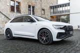 Audi Q8 55 TFSI Quattro S-LINE B&O 3D ACC MATRIX NAV - Audi Q8 mit Benzin-Antrieb