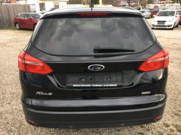 Ford Focus - 10