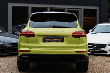 Porsche Cayenne - 4
