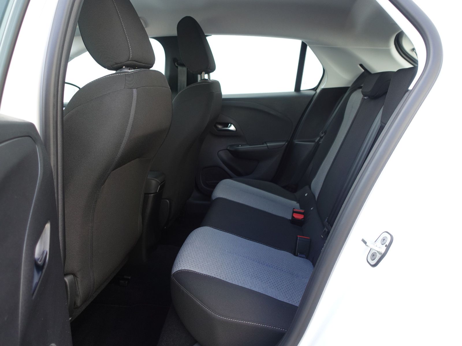 Fahrzeugabbildung Opel Corsa 1.2,Kamera,Sitz+Lenkradhzg,Allwetter,LED