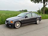 ALPINA B3 3,0 Nr 19 Macaoblau 2. Hand - ALPINA B3 von privat
