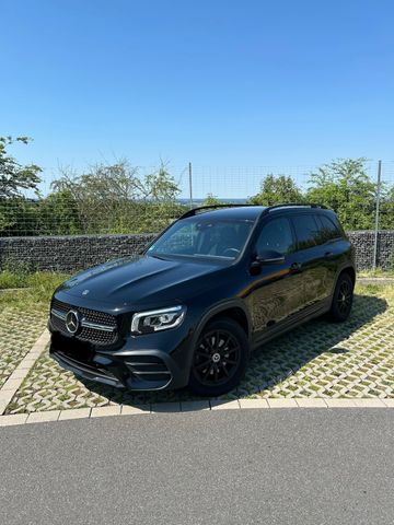 MERCEDES-BENZ GLB 200d 4MATIC AMG Line