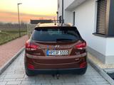 Hyundai ix35 2.0 CRDi 4WD AUT/ AHK/Navi/Leder/Tempomat - Hyundai ix35 in Mannheim