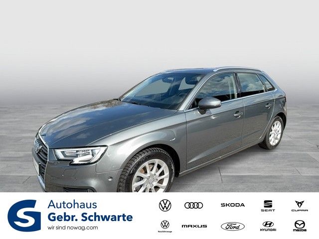 Audi A3 Sportback 2.0TDI design AHK Xenon Navi Shzg