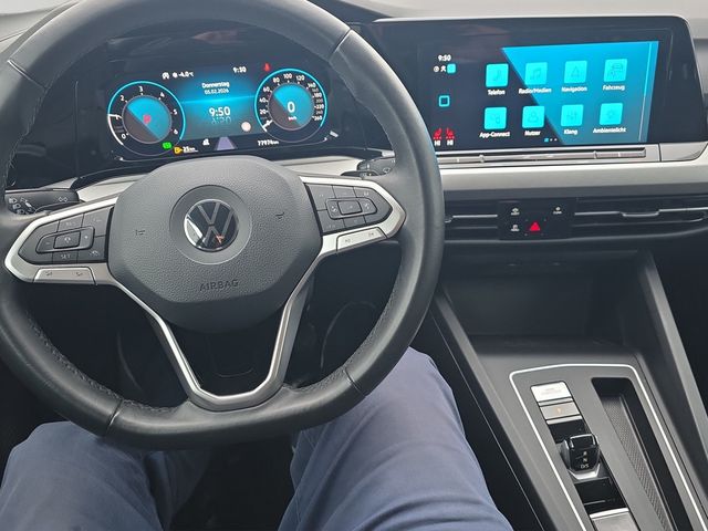 Golf VIII Variant Life