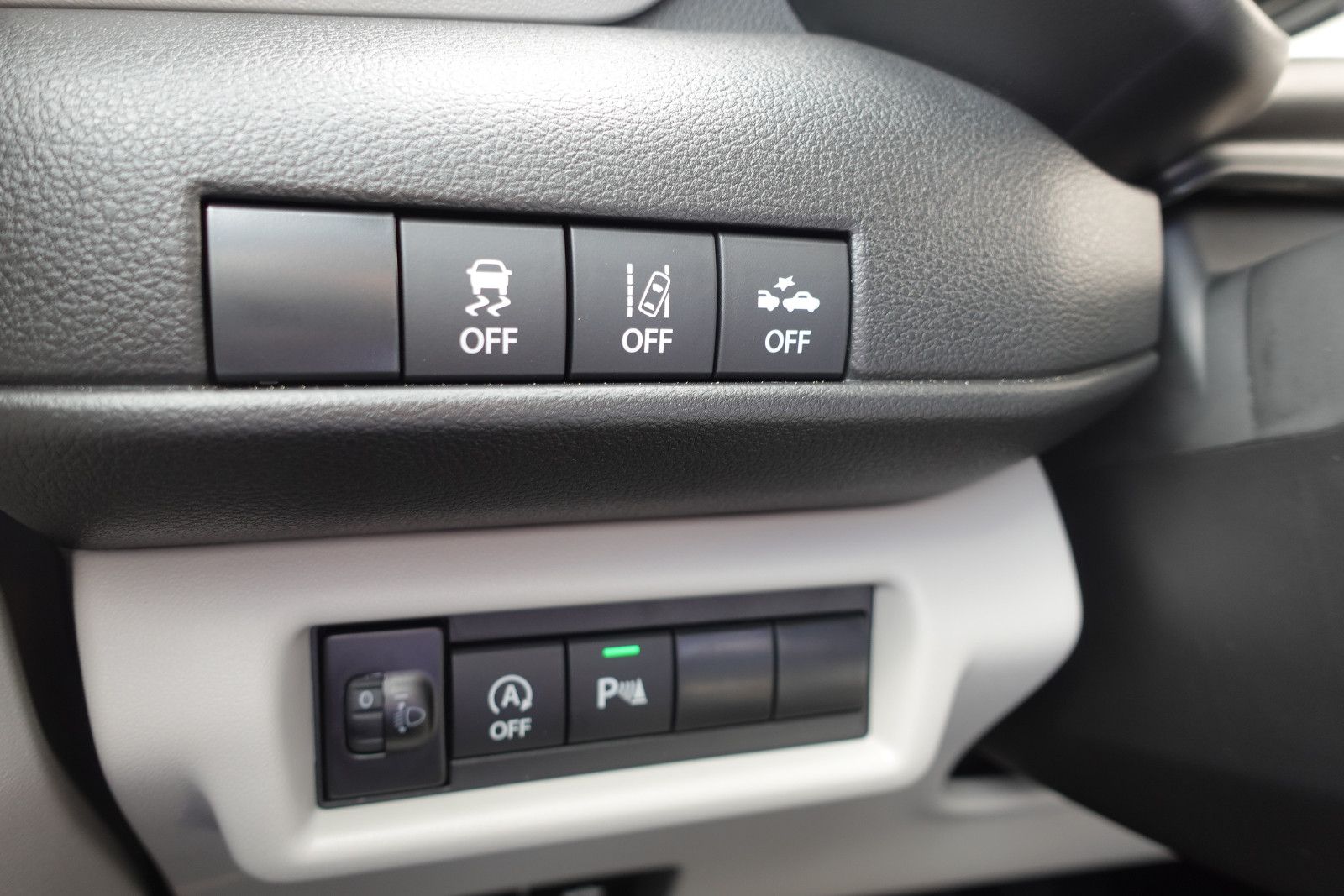 Fahrzeugabbildung Suzuki Swift Comfort+ 1.2 MildHybrid,Navi,Kamera,Sitzhz