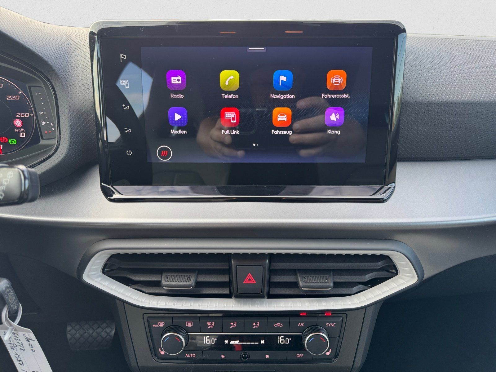 Seat Arona - Bild 12