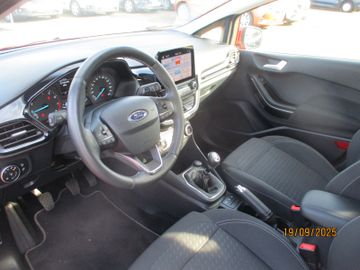 Ford Fiesta Titanium PDC + Winterpaket