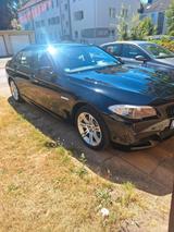 BMW Bmw 528i M Paket F10 / Automatik - BMW 528: 528i F10