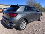 Volkswagen T-Roc Sport 4Motion I Automatik - Volkswagen T-Roc mit Benzin-Antrieb: Kombi