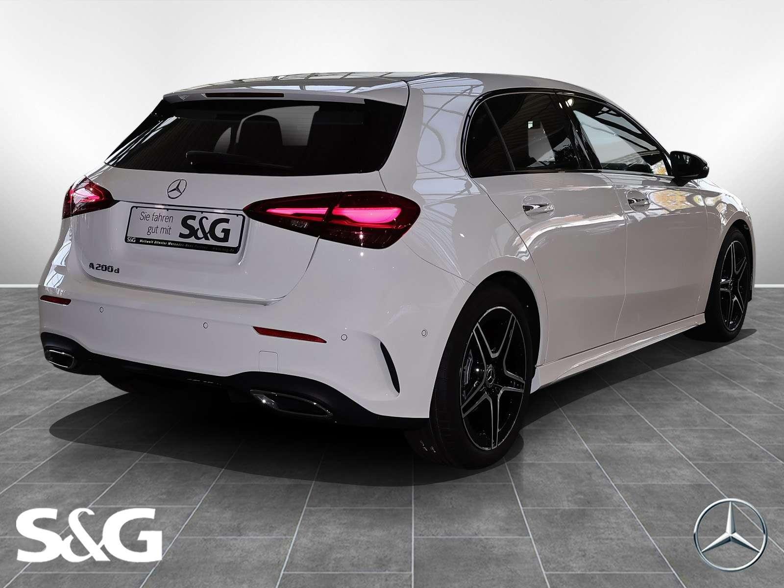 Mercedes-Benz A-Class d AMG MBUX+RüKam+M-LED+Pano+AHK+Night+DAB, миниатюра 2