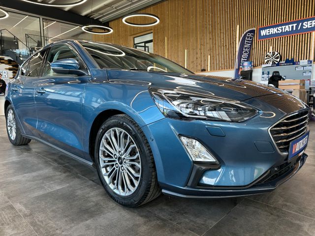 Ford Focus Lim. Titanium *Navi*AHK*LED*
