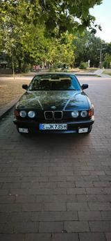 BMW 735 - schwarze BMW 735