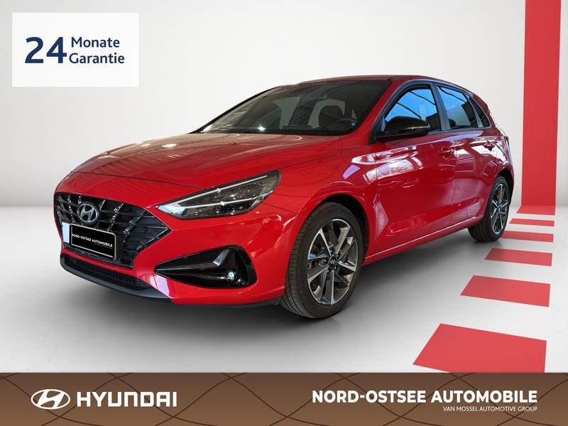 Hyundai i30 CONNECT & GO TEMPO KAMERA PDC SHZ