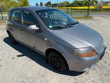 Chevrolet Kalos 1.4 SX - Chevrolet Kalos mit Benzin-Antrieb: Automatik