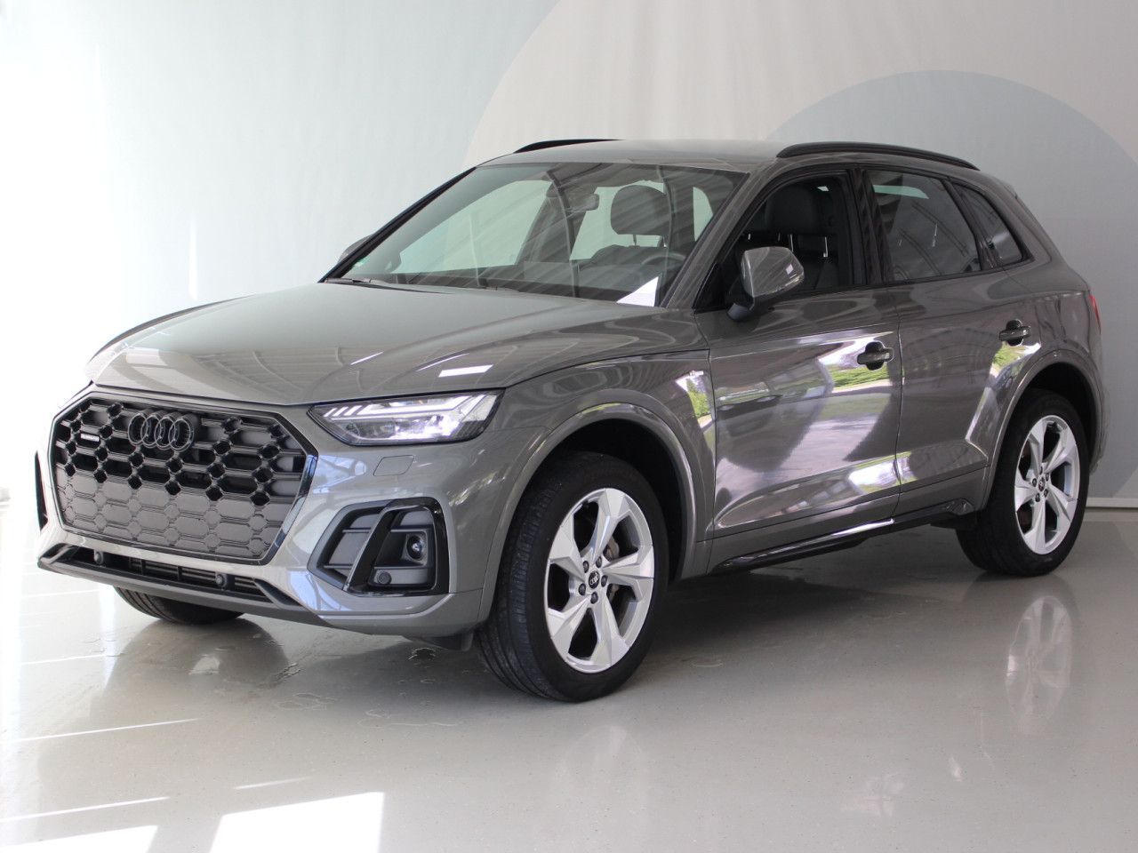 Fahrzeugabbildung Audi Q5 40 TFSI quattro S line AHK/Matrix/ACC