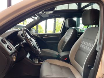 Volkswagen Tiguan Life BM 4Motion *NAVI*KLIMA*PANO*TEMPOMAT