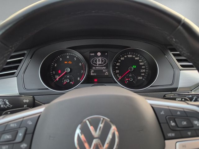Passat Variant 1.5 TSI Conceptline LED+NAVI.+RFK