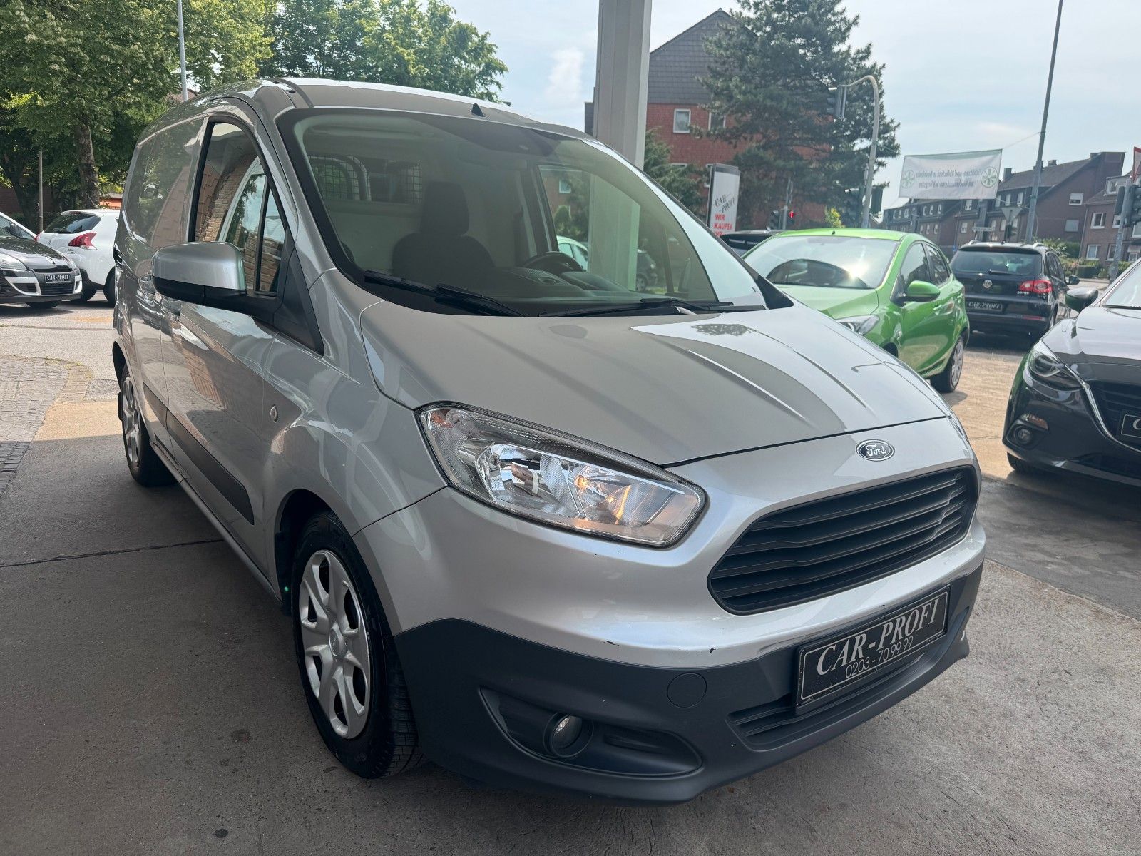 Fahrzeugabbildung Ford Transit Courier Trend Klima/PDC/1.Hd/erst 79 Tk