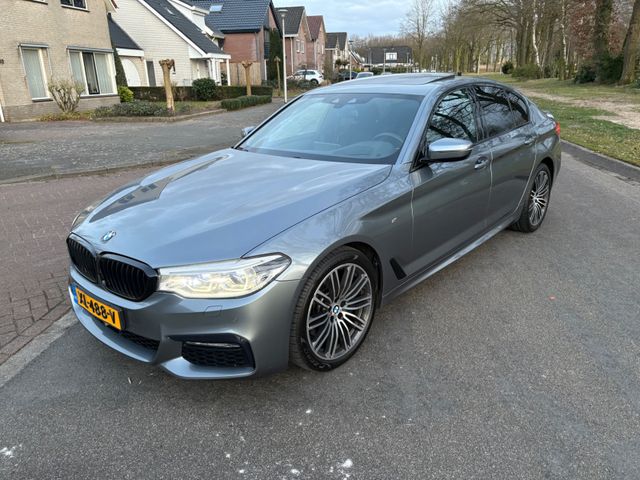 BMW 530d xDrive Lim. M-Sport HUD S-Dach M-Sitze ACC