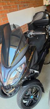 Piaggio MP3 300HPE - Piaggio Motorräder in Köln