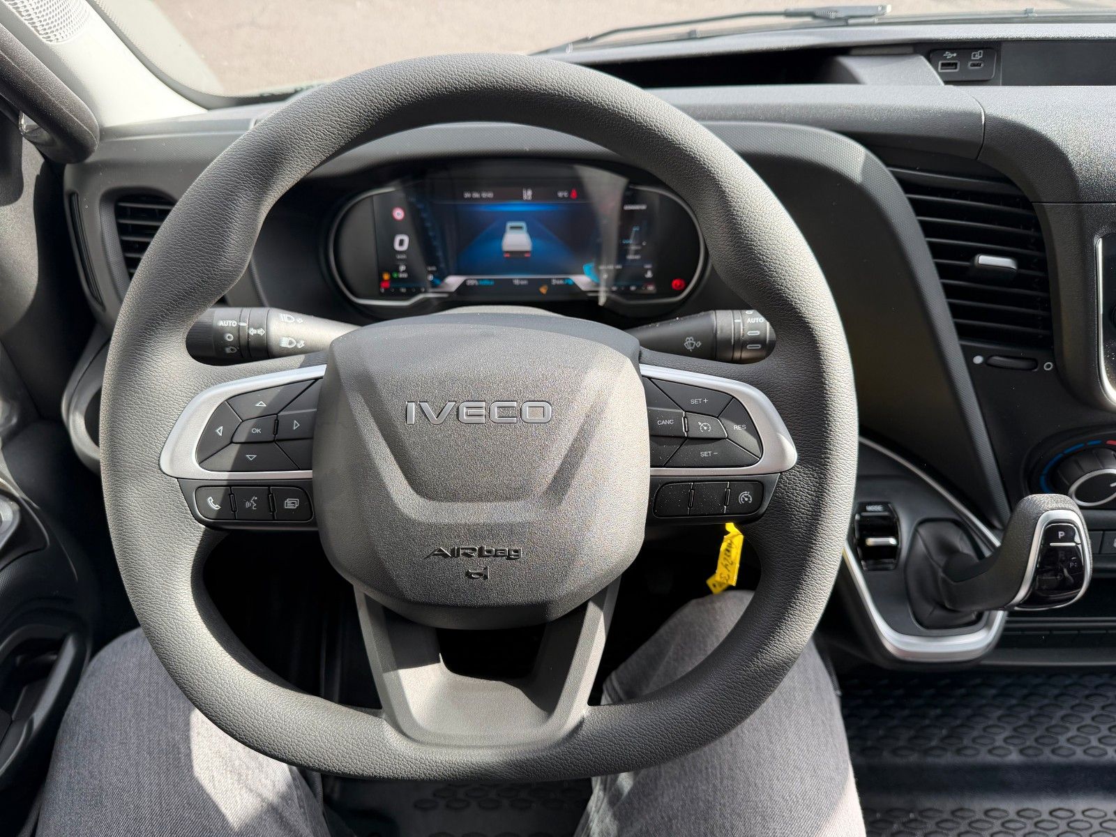 Fahrzeugabbildung Iveco Daily 35S16 A8 *R3.450mm*Automatik*Klima* 3x