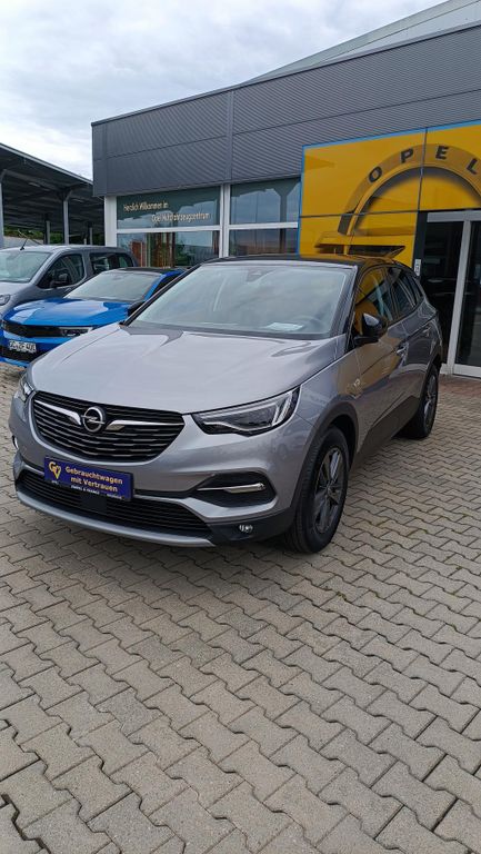 GRANDLAND X 1.2 Direct Injection Turbo, 96 kW 13