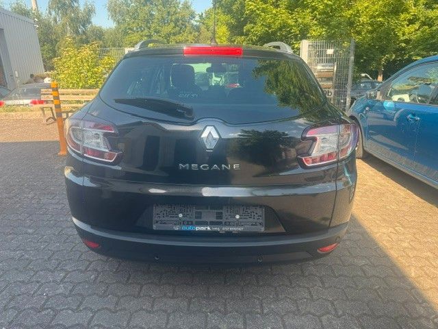 Fahrzeugabbildung Renault Megane III Grandtour BOSE Edition