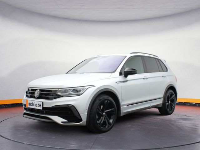 Volkswagen Tiguan 1.5 TSI DSG R-Line IQ.LIGHT NAVI PANORAMA