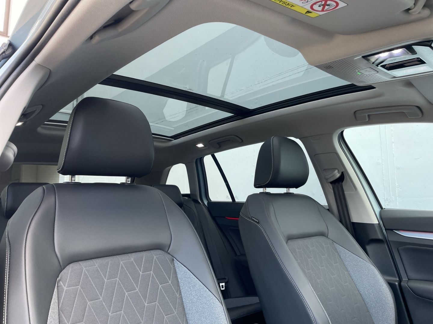 Golf Variant VIII 2.0 TDI GOAL AHK/Pano/ACC/App-