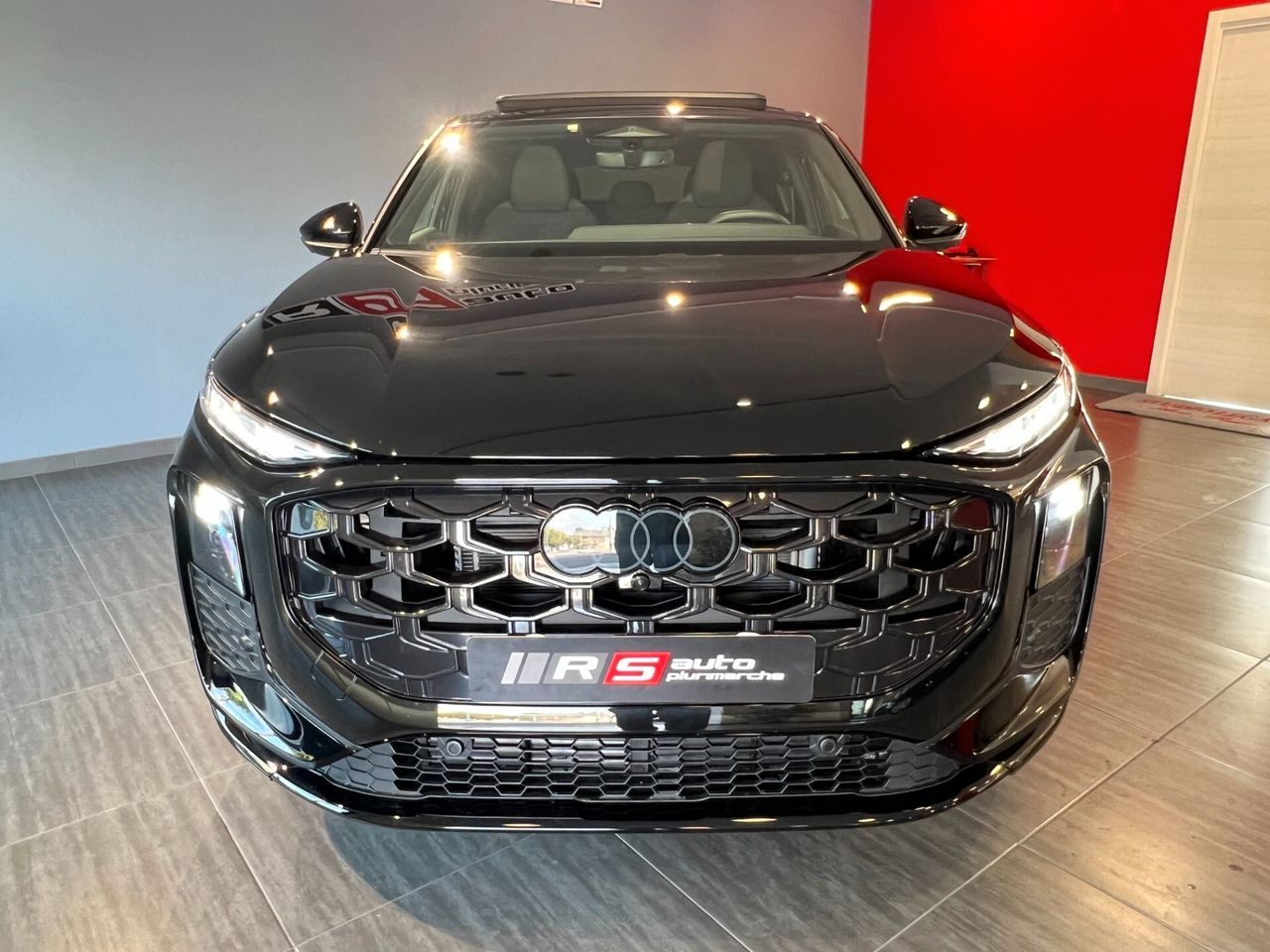 Audi Q3 TDI 110 kW S tronic S Line edition TETTO imagem 3