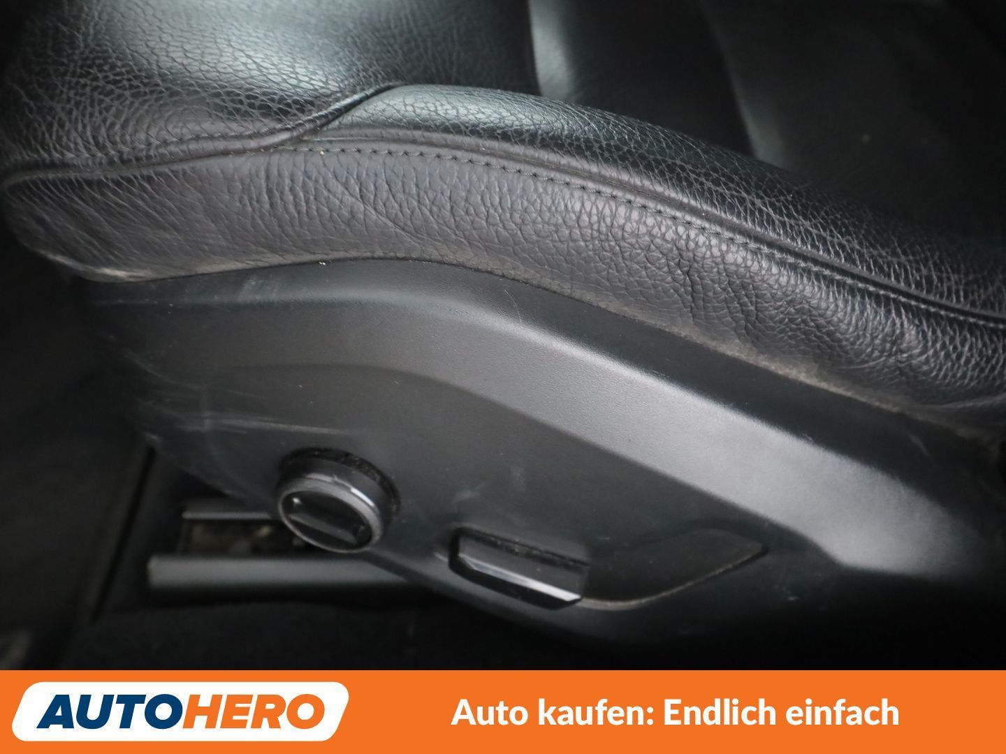 Volvo 2.0 D4 Momentum Aut.*NAV*LED*TEMP*CAM*PDC*SHZ* foto 33