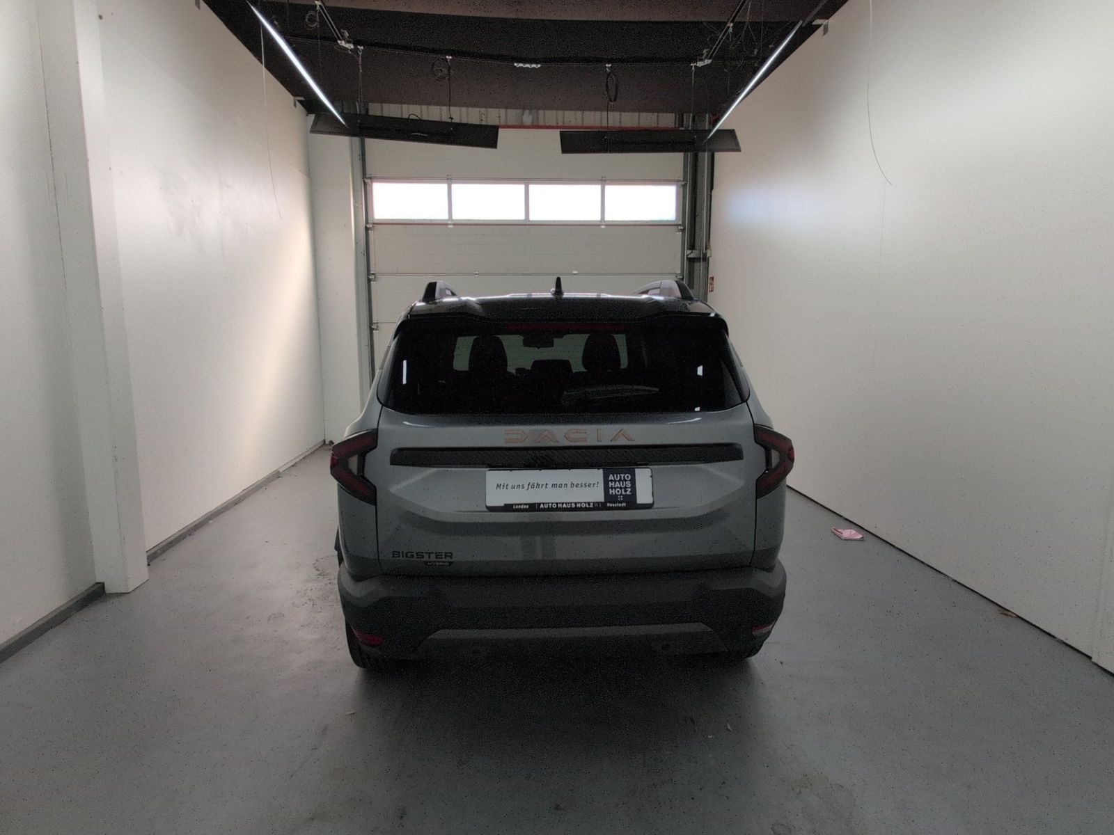 DACIA Bigster Extreme Hybrid 155 Zweifarblackierung – Bild 3