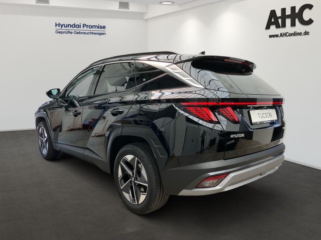 Fahrzeugabbildung Hyundai TUCSON 1.6 T-GDi 2WD 7-DCT Trend 2xKlima 4xSHZ