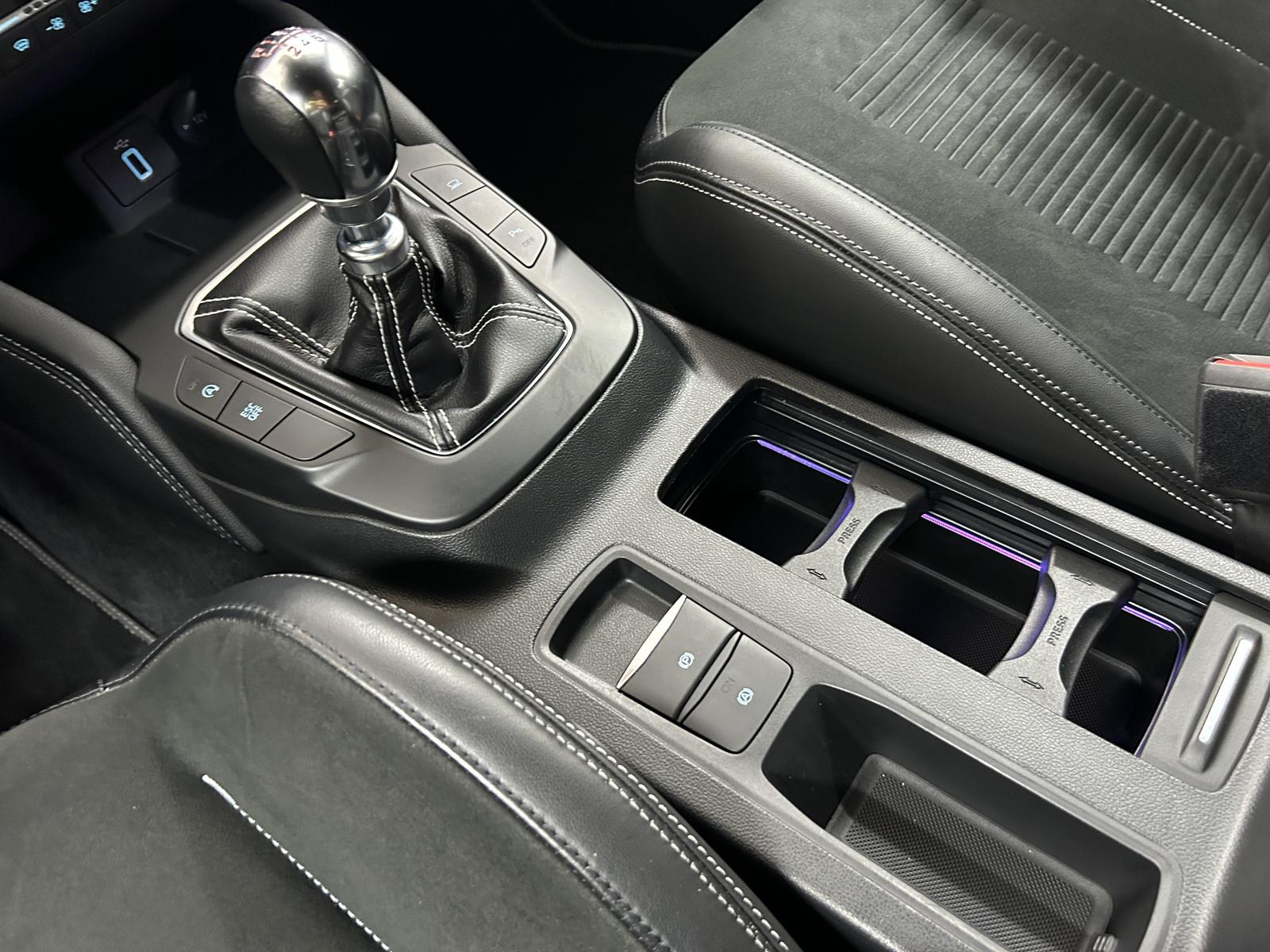 Ford Focus ST+ACC+HUD+Ambiente+B&O+Recaro+LED+Subwoof