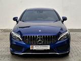 Mercedes-Benz C250 CGI Coupe AMG-Line/360-KAMERA/LED/LEDER - Mercedes-Benz C 250: Coupe
