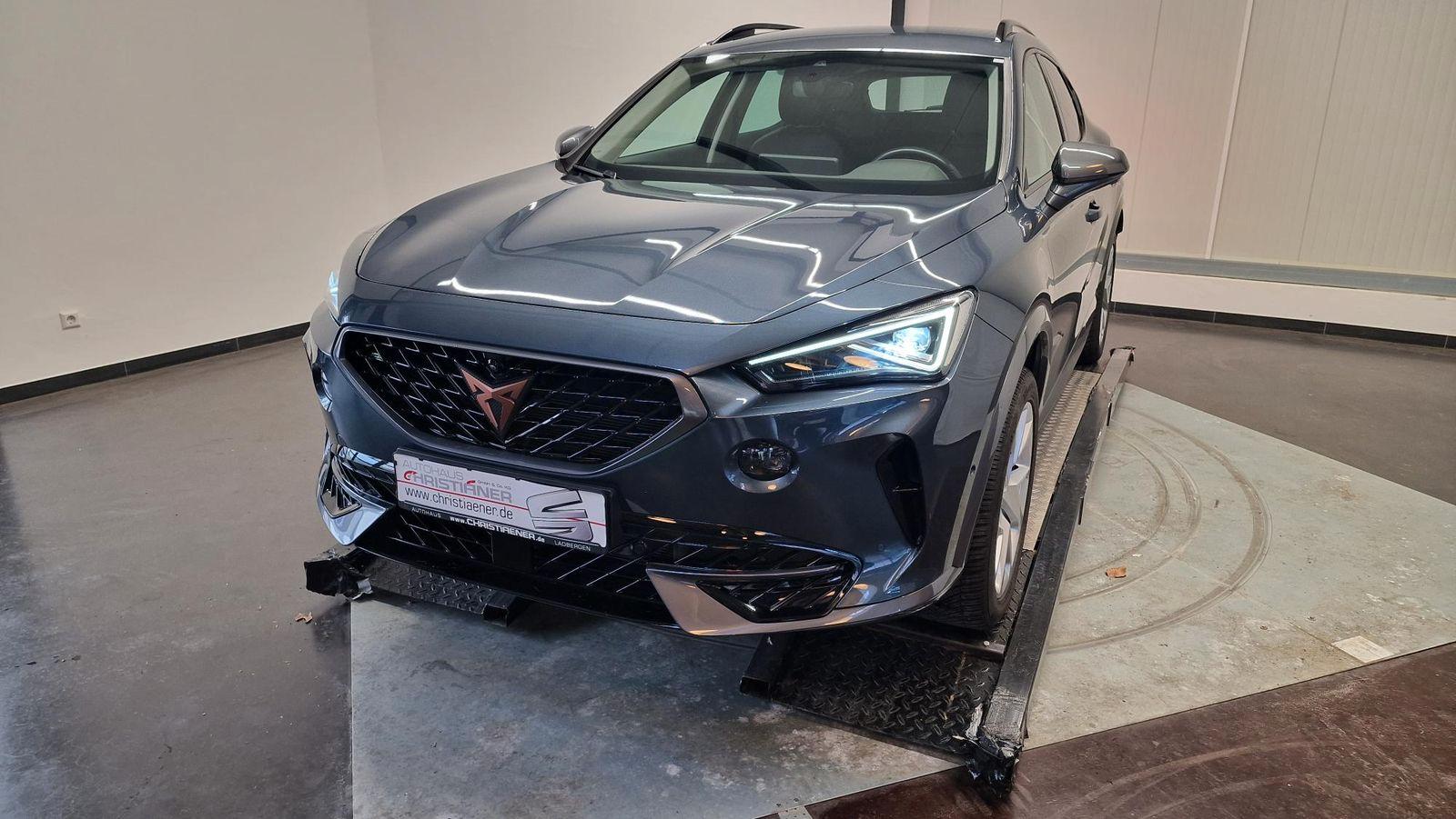 Cupra Formentor 1.5 TSI Matrix/ Full Link/ AHK/ Top...