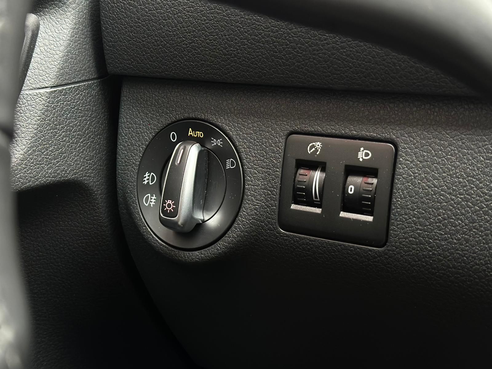 VW Caddy Maxi 2.0TDI HIGHLINE* BIXEN#SHZ#SH#FH#ACC - Image 20