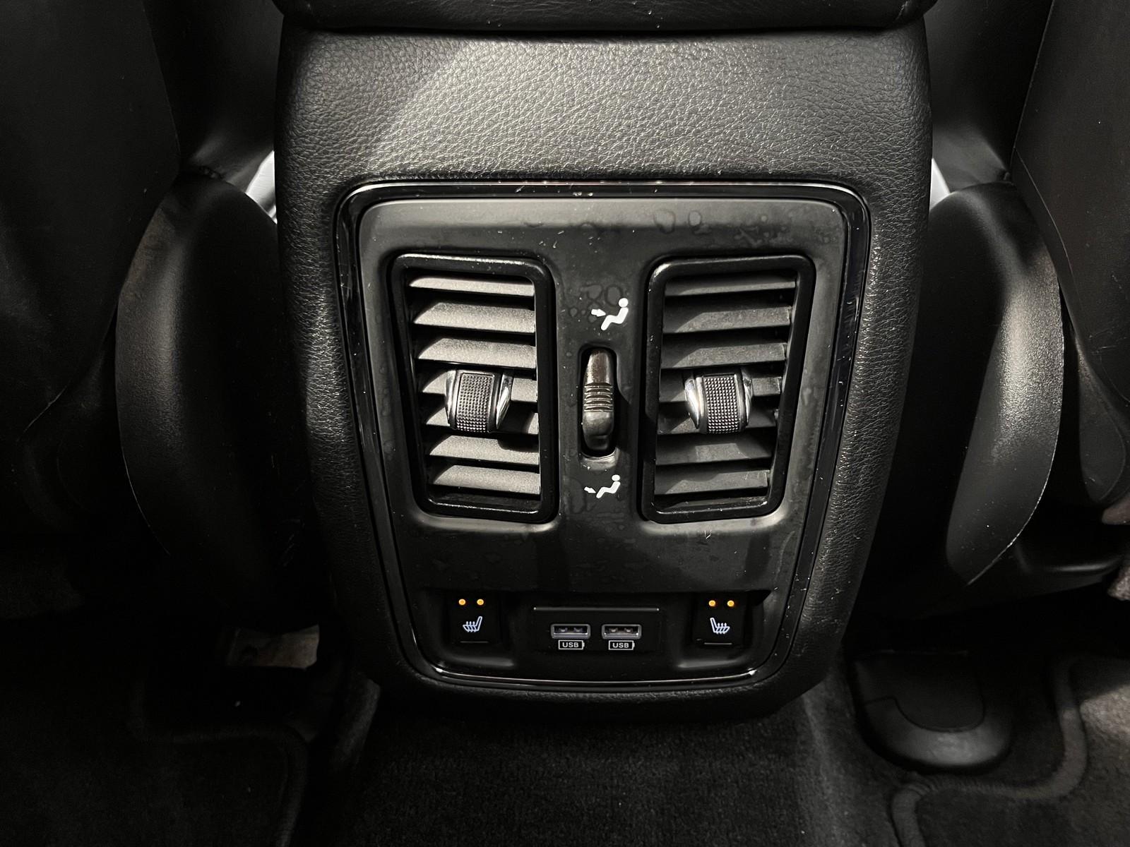 JEEP GRAND CHEROKEE 3.0 SUMMIT / BVA / ACC / 4X4 / PANORAMIQUE | 250 ch |/ GARANTIE