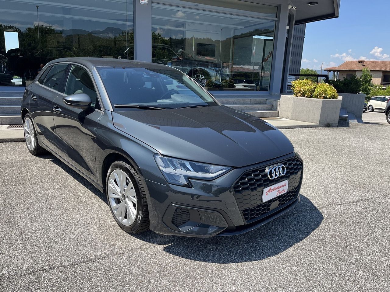 Audi AUDI A3 SPORT. BECK 2000 TDI 115 CV S.TRONIC imagem 2