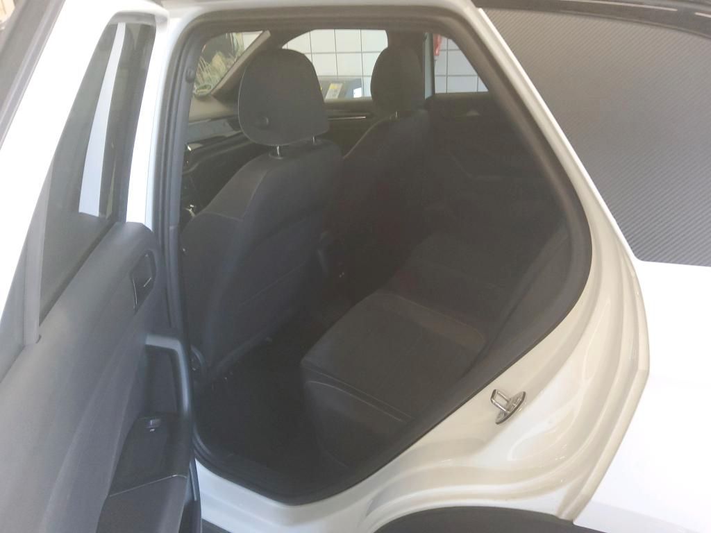 Volkswagen T-Roc - Bild 7