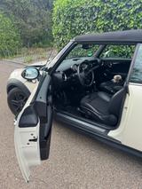 MINI Cooper Cabrio Pepper White - MINI: Beige