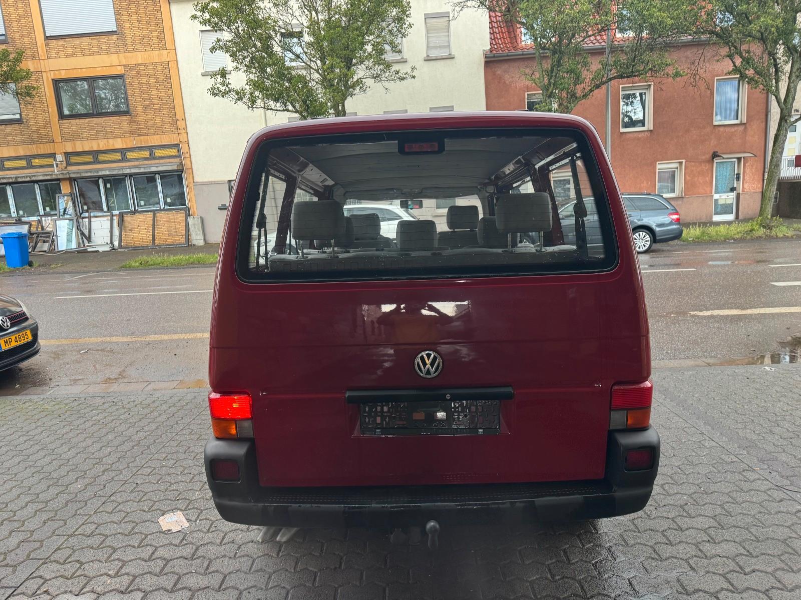 Volkswagen T4 Transporter 1.Hand neu TÜV