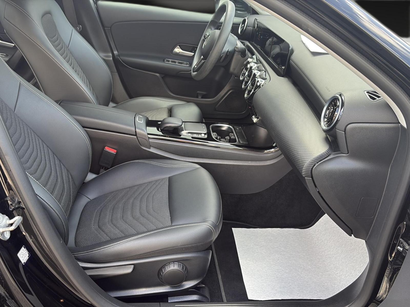 Mercedes-Benz A-Class d Kamera*LED*Navi*DAB*MBUX*TeilLeder*1Hand, миниатюра 12