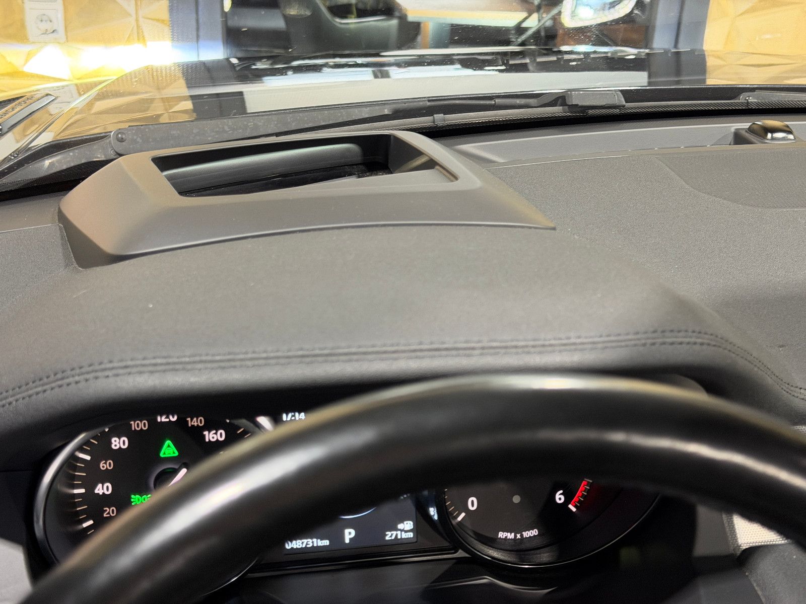 Fahrzeugabbildung Land Rover Cabriolet HSE Dynamic/360'KAM/LED/LEDER/NAVI/HUD